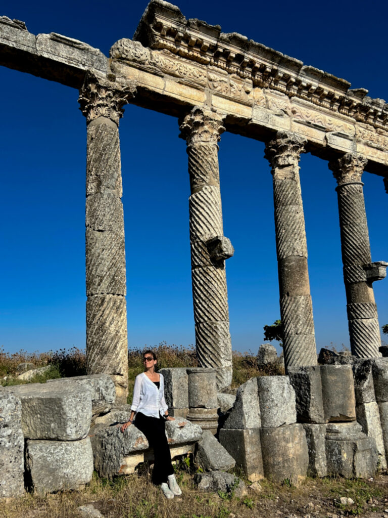 Apamea, Syria - Experiencing the Globe