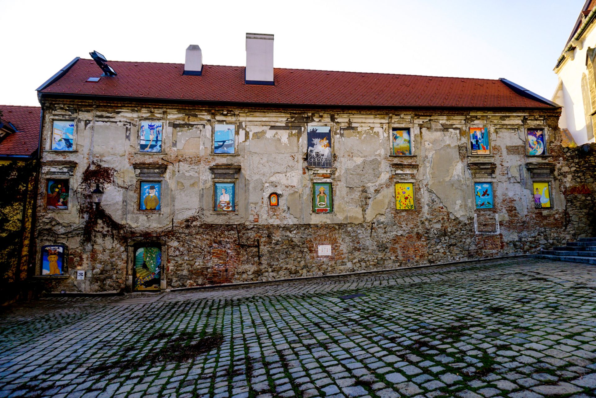 Divadlo Bratislavsky Gasparko, Bratislava, Slovakia – Experiencing the Globe 