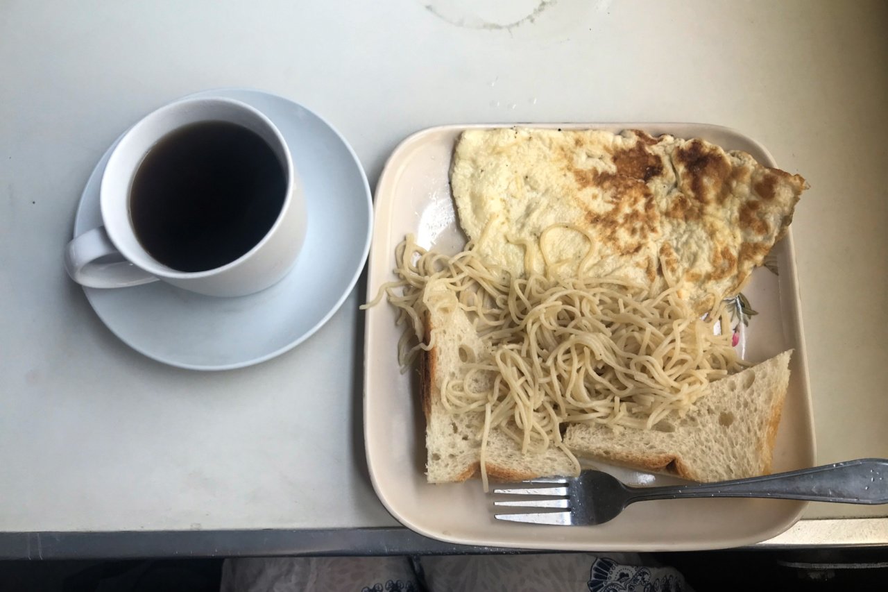 Breakfast 'feast', Central Line train, Kigoma to Dar es Salaam, Tanzania - Experiencing the Globe