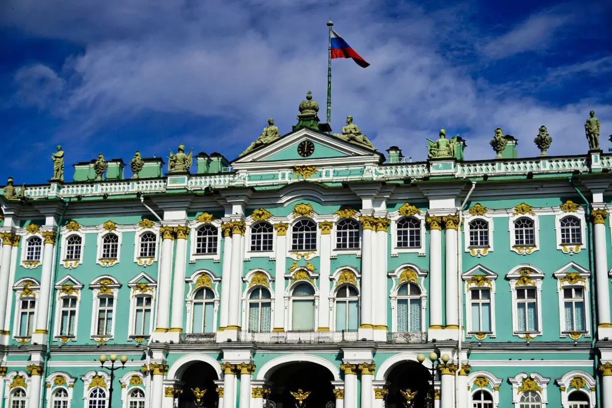 Hermitage, Saint Petersburg – Experiencing the Globe