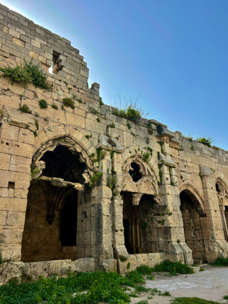 Krak de Chevalier, Syria - Experiencing the Globe.jpg