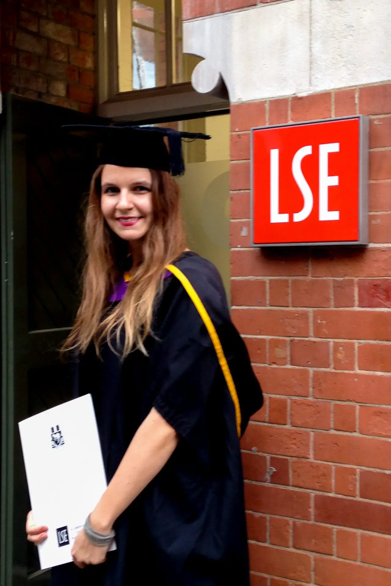LSE graduation - Experiencing the Globe
