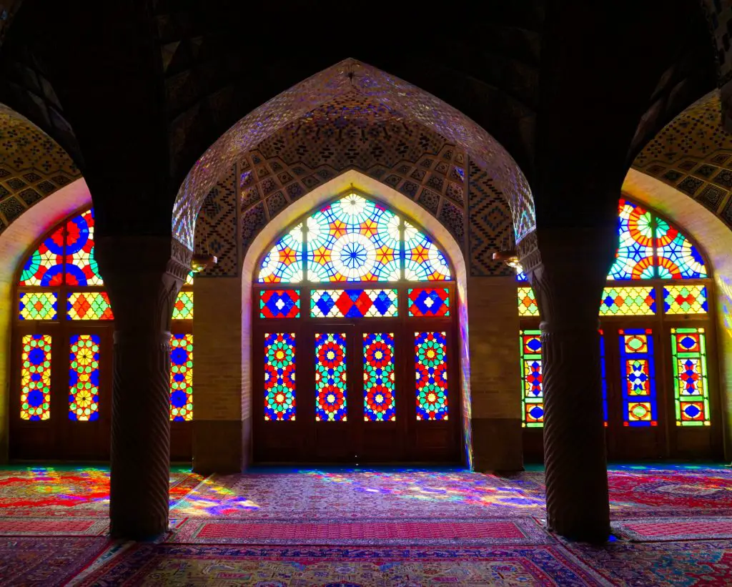 Nasir ol-molk - the Pink mosque, Shiraz, Iran – Experiencing the Globe