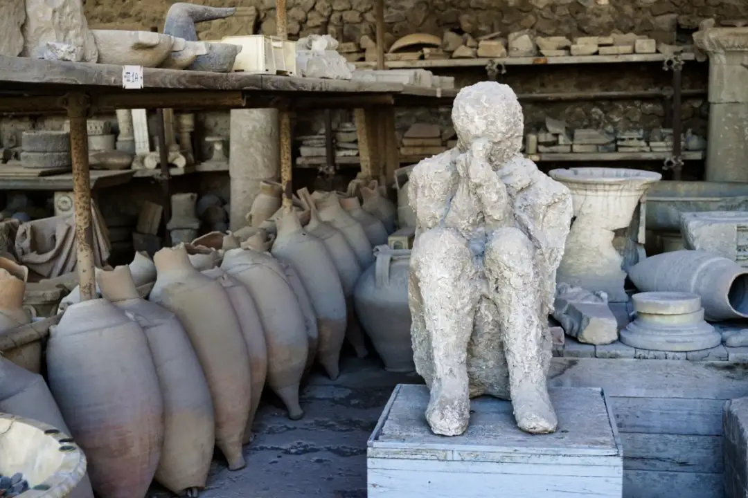 Plaster remains, Pompeii