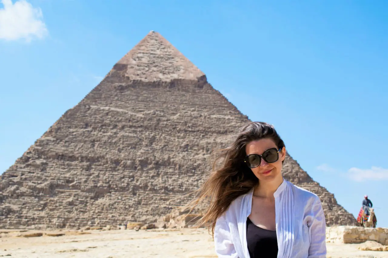 Pyramid of Khafre, Giza, Egypt - Experiencing the Globe