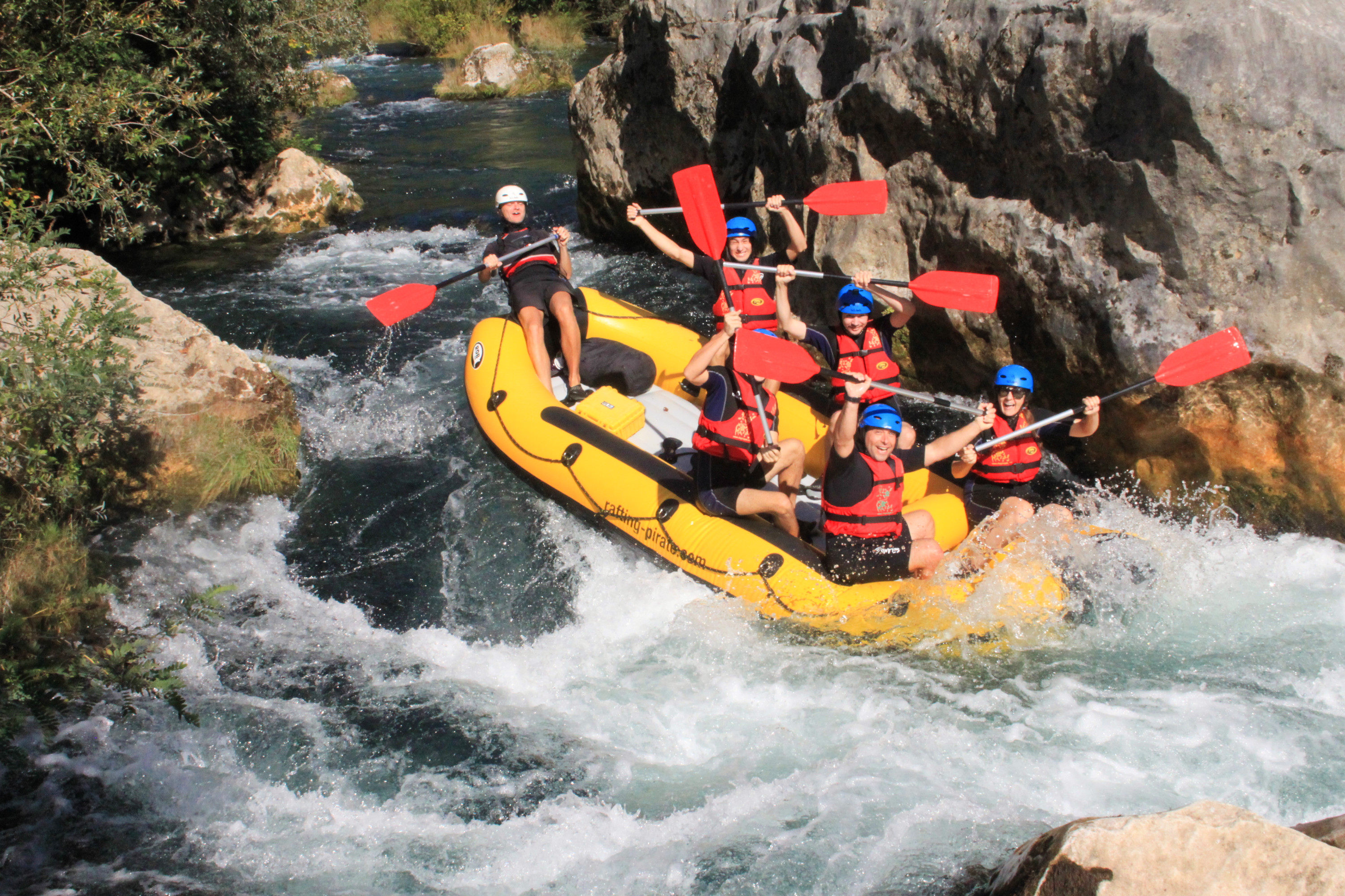 Rafting in Omis, Croatia - Rafting Pirate