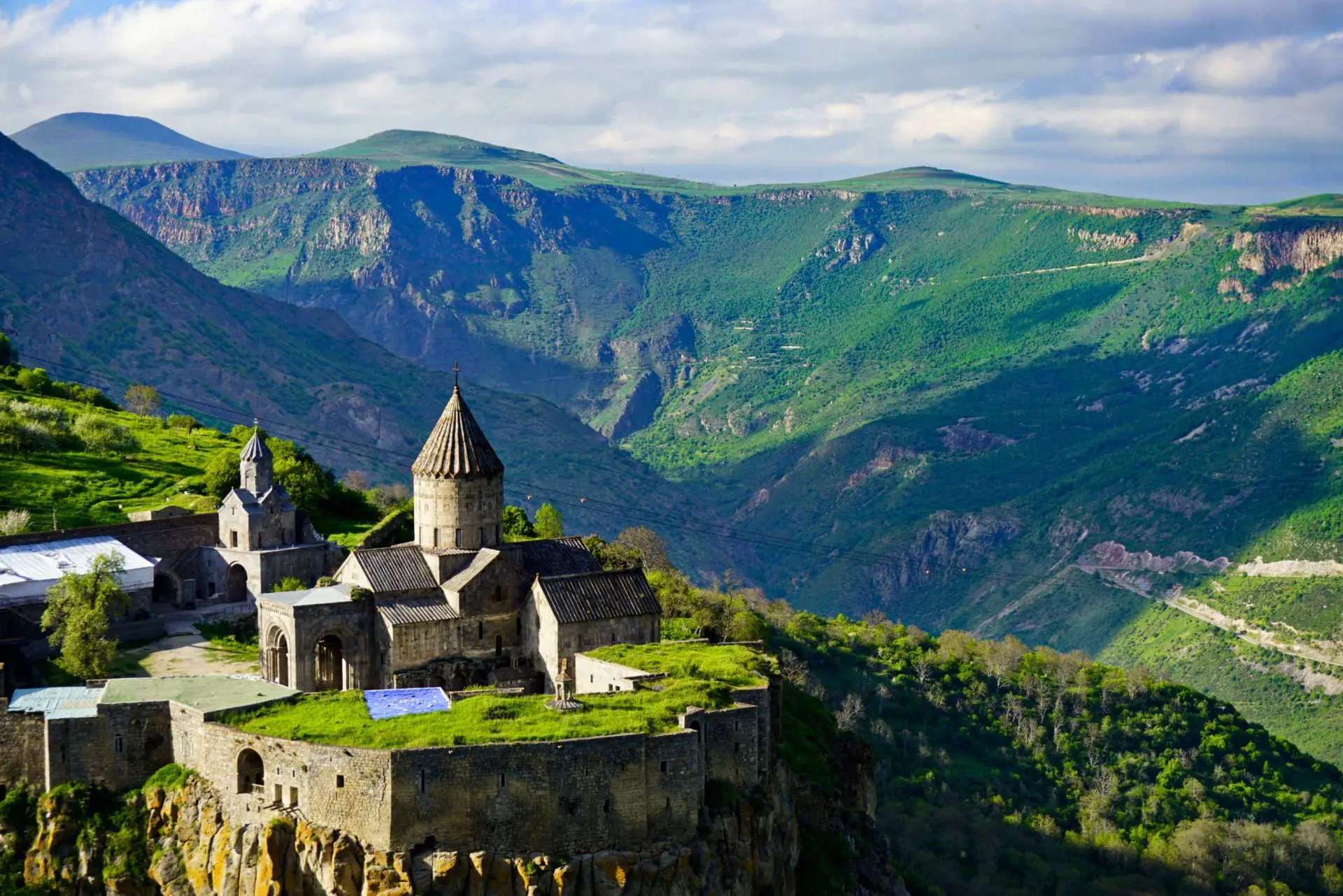 Tatev monastery, Armenia – Experiencing the Globe