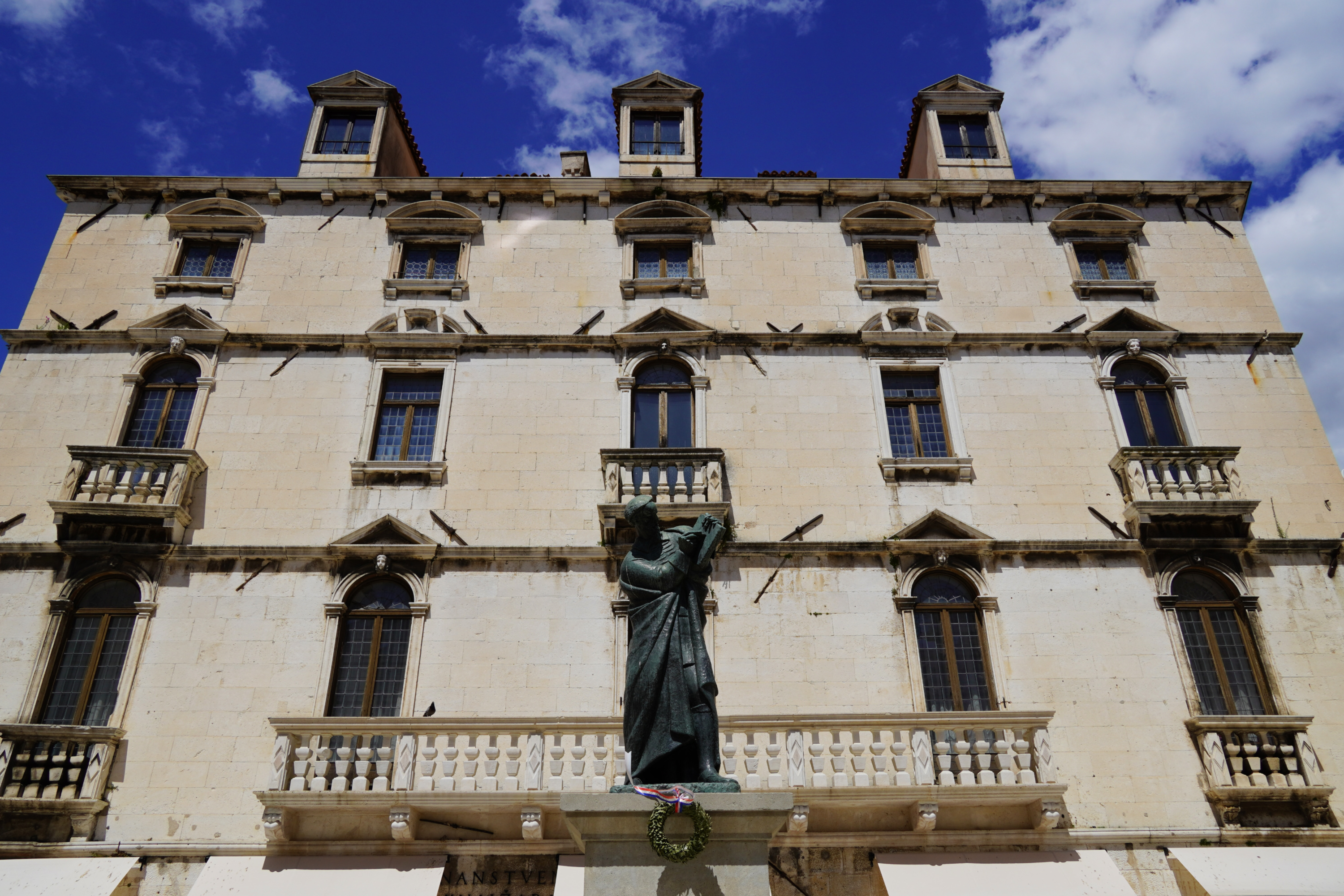 Vocni square, Marko Marulic statue, Split, Croatia - Experiencing the Globe